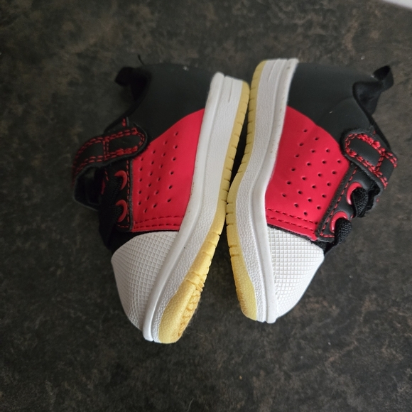 Disney Mickey Mouse Baby Red and Black Shoes - Picture 5 of 13